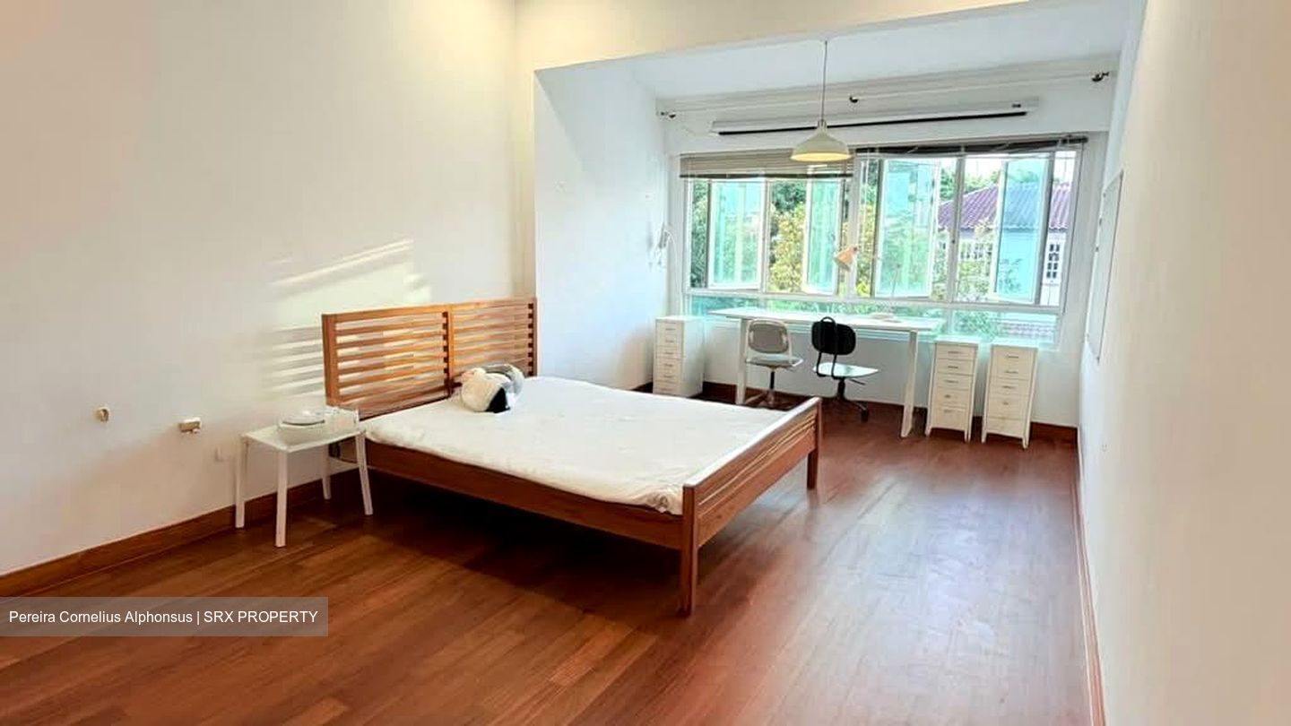 Pasir Ris Beach Park (D18), Terrace #598557621